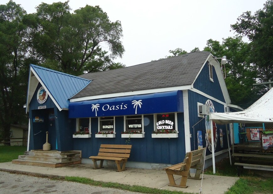7204 Cairn Hwy, Kewadin, MI for sale Primary Photo- Image 1 of 1