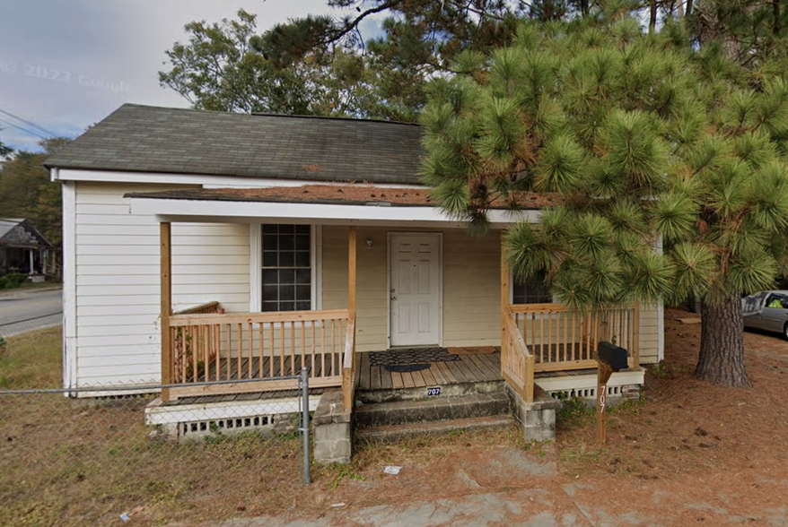 6 Rental Houses for Sale in Sumter SC! portfolio of 6 properties for sale on LoopNet.com - Building Photo - Image 1 of 6