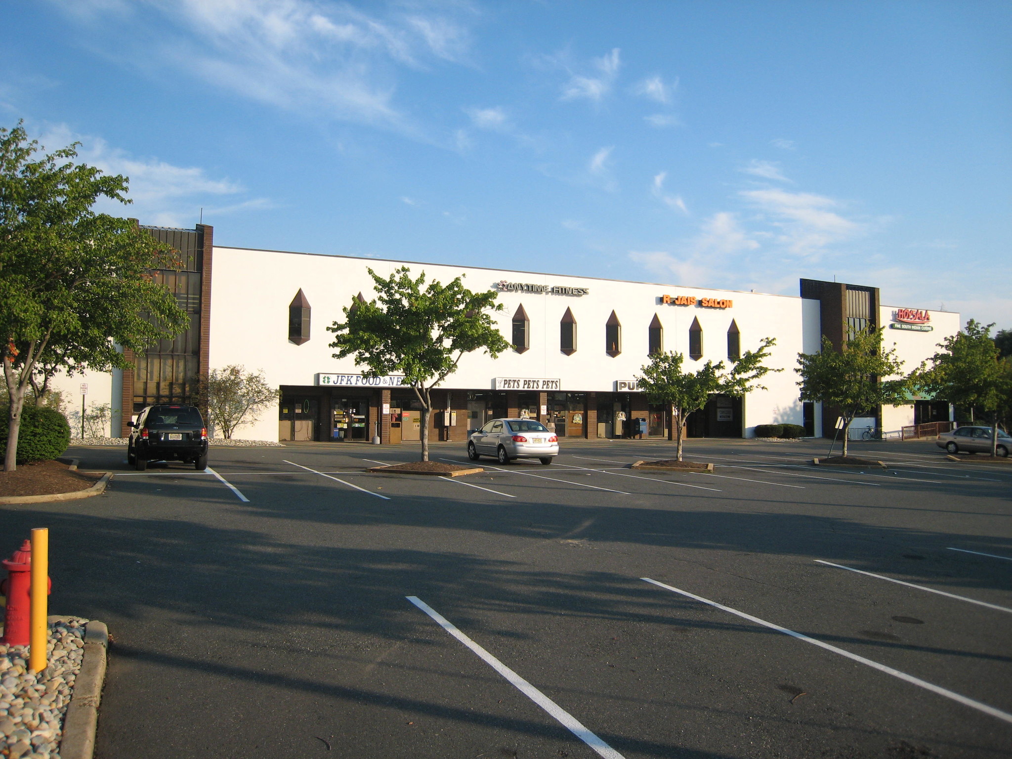 2 John F Kennedy Blvd, Somerset, NJ for lease Primary Photo- Image 1 of 15