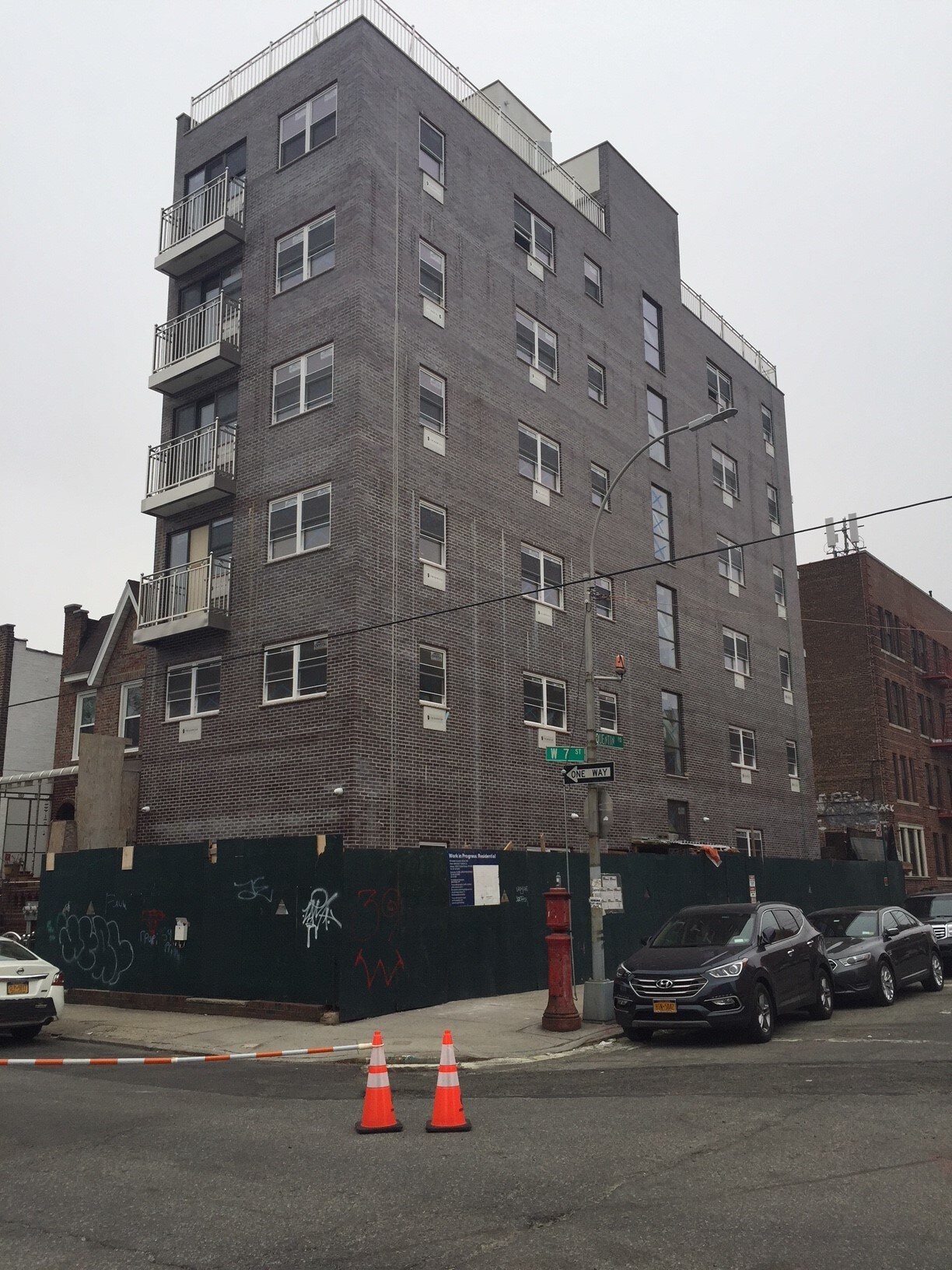 Kings Hotel Brooklyn 46 - w582g9o