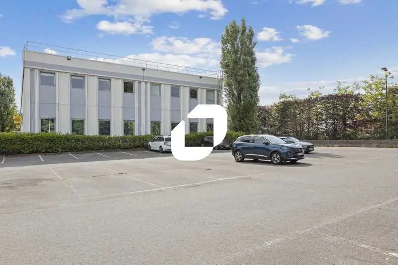 Rue Du Cantal, Lisses for lease - Building Photo - Image 2 of 14