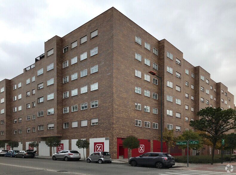 Calle Mar del Norte, 3, Coslada, Madrid for lease - Primary Photo - Image 1 of 2
