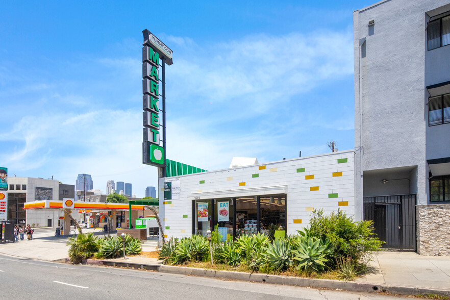 9769 W Pico Blvd, Los Angeles, CA for lease - Building Photo - Image 2 of 7