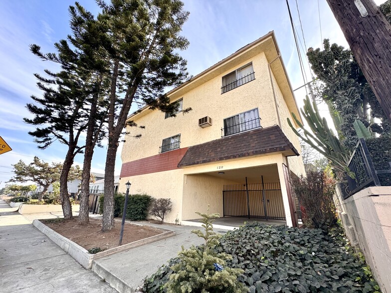 1239 Beach St, Montebello, CA for sale - Building Photo - Image 2 of 8