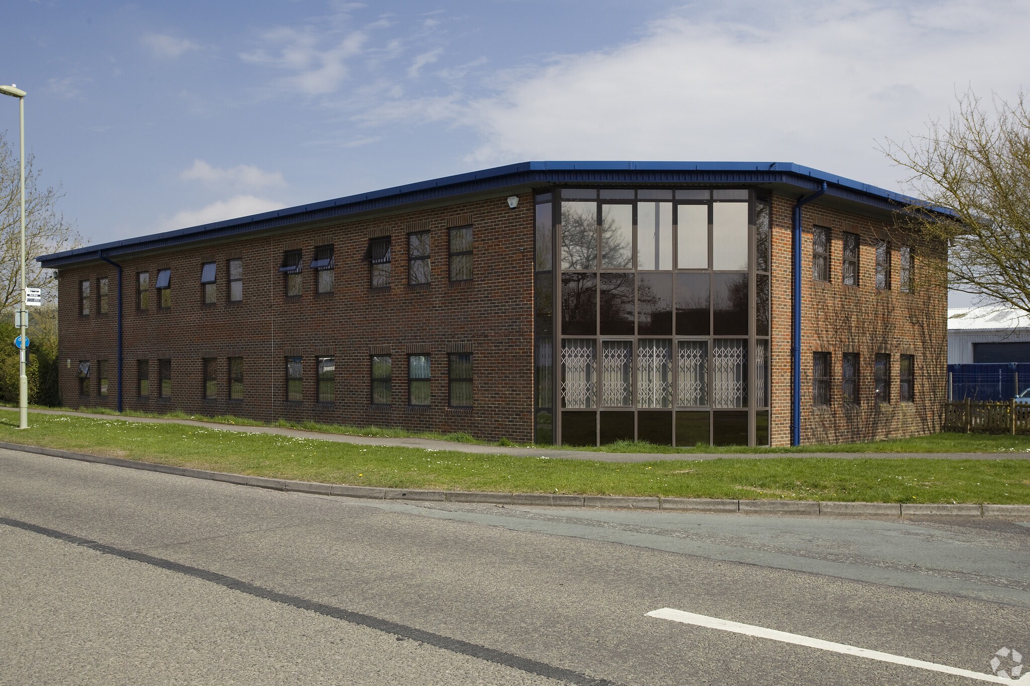 Royce Clos, Andover for sale Primary Photo- Image 1 of 1