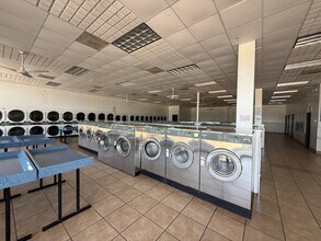 3100 Las Vegas Trl, Fort Worth, TX for lease Interior Photo- Image 2 of 2