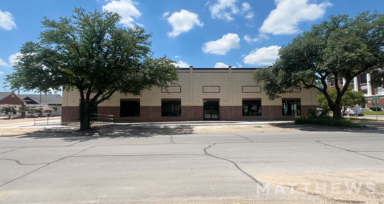 200 Nash St, Terrell, TX for lease - Primary Photo - Image 1 of 5