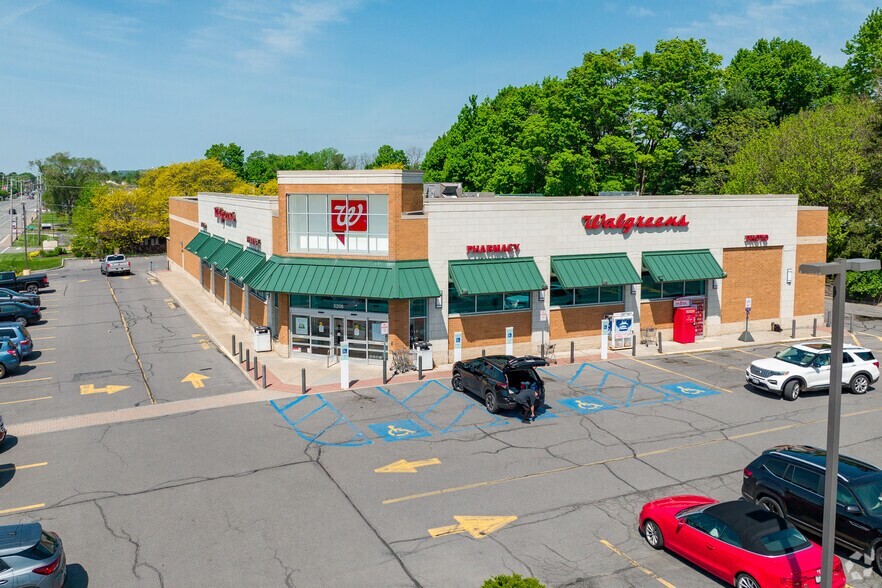 5206 W Genesee St, Camillus, NY for sale - Primary Photo - Image 1 of 1