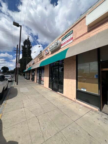 12025-12033 Garfield Ave, South Gate, CA for lease - Building Photo - Image 3 of 4