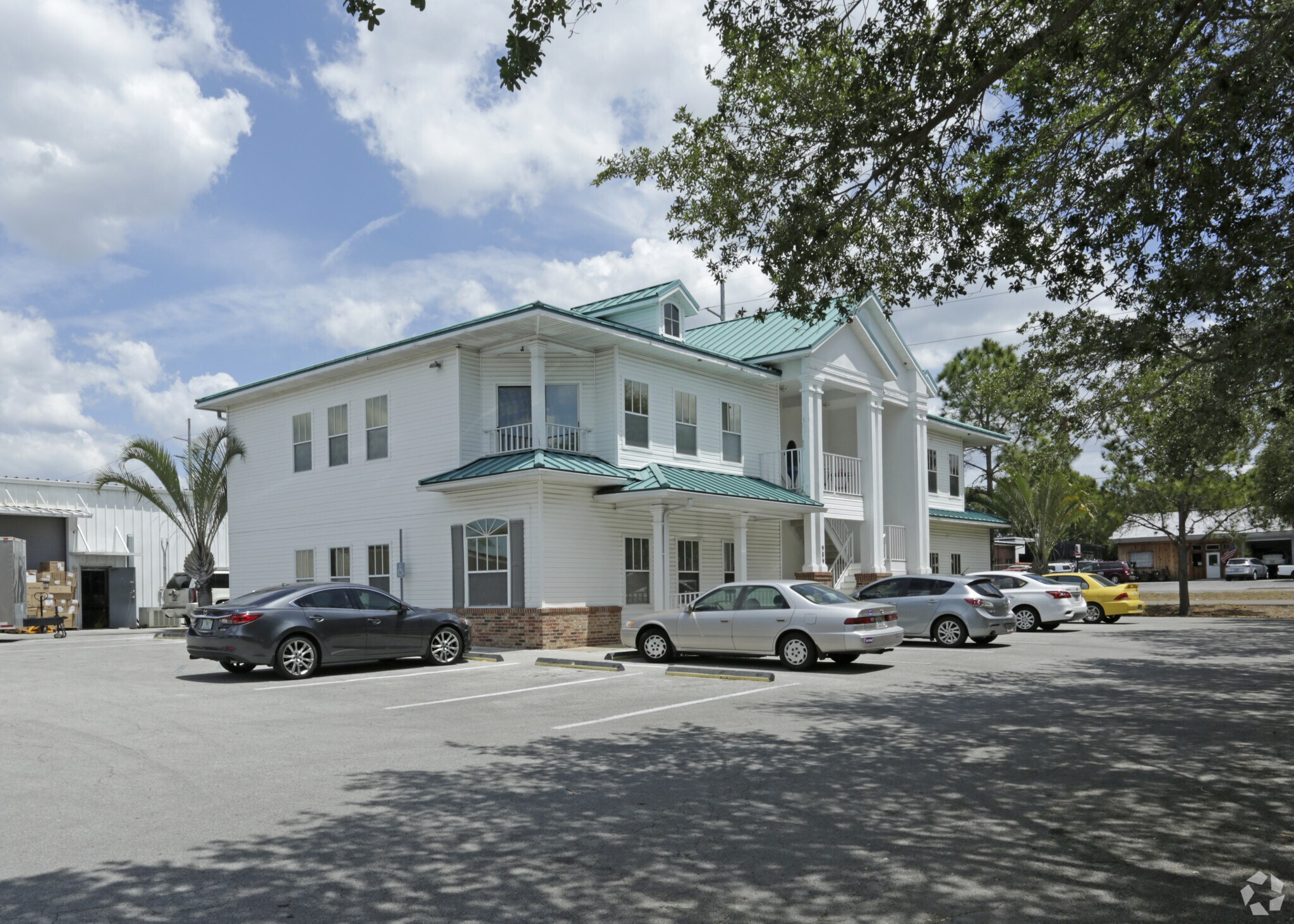 989 Georgia Ave, Palm Harbor, FL for sale Primary Photo- Image 1 of 1