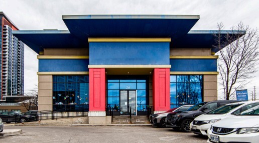 26 Eglinton Av W, Mississauga, ON for lease - Building Photo - Image 1 of 1