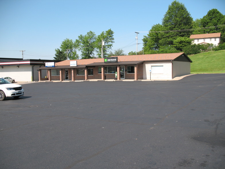 2100-2114 Main St, Scott City, MO for lease - Building Photo - Image 3 of 4