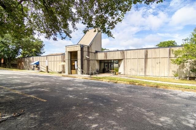 735 Mill Creek Rd, Jacksonville, FL for sale - Exterior Photo - Image 1 of 30