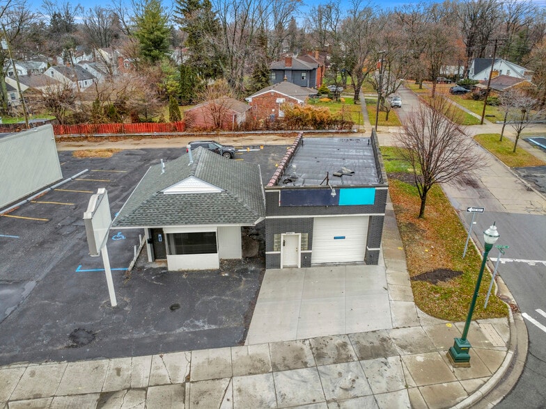 35812 W Michigan Ave, Wayne, MI for lease - Building Photo - Image 2 of 37