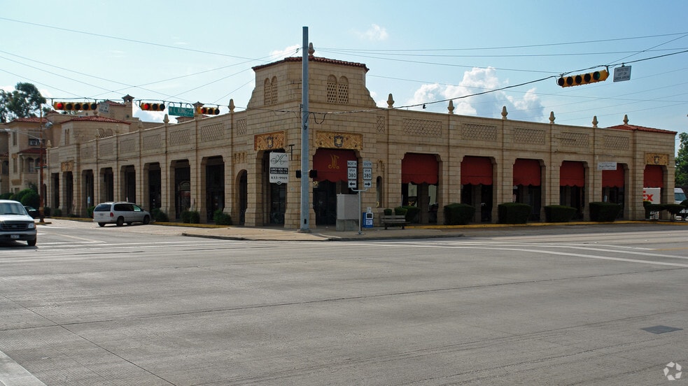 1415 Calder St, Beaumont, TX 77701