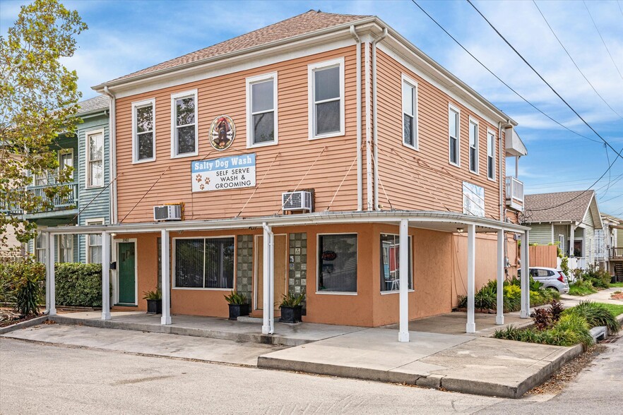 1902 Ursuline St, Galveston, TX for sale - Building Photo - Image 1 of 30