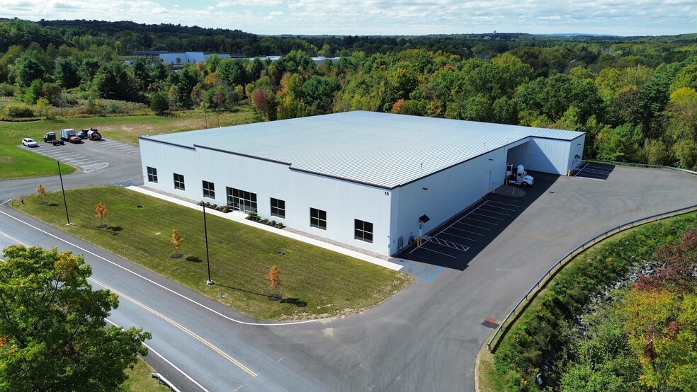 15 Synergy Park Dr, Clifton Park, NY for lease - Building Photo - Image 2 of 10