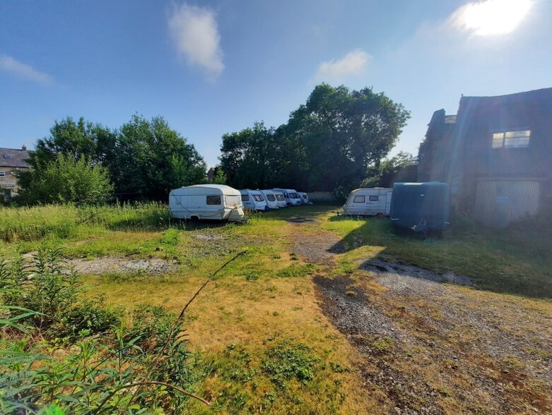 Dotcliffe Rd, Kelbrook for sale - Primary Photo - Image 1 of 4