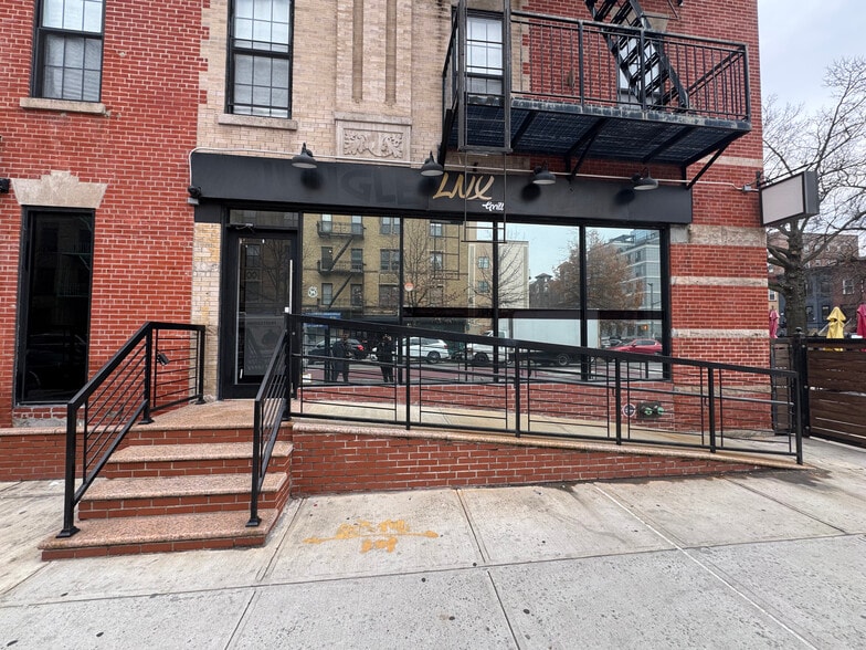 703 Rogers Ave, Brooklyn, NY for lease - Building Photo - Image 1 of 11
