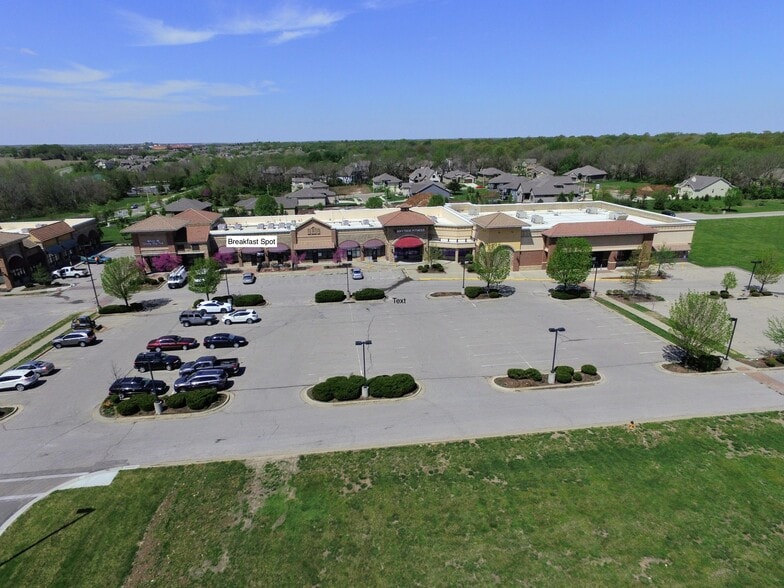 W State Line Rd, Leawood, KS for lease - Building Photo - Image 1 of 10