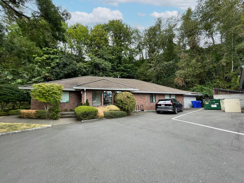 7471 SW Barbur Blvd, Portland, OR for sale - Building Photo - Image 1 of 1