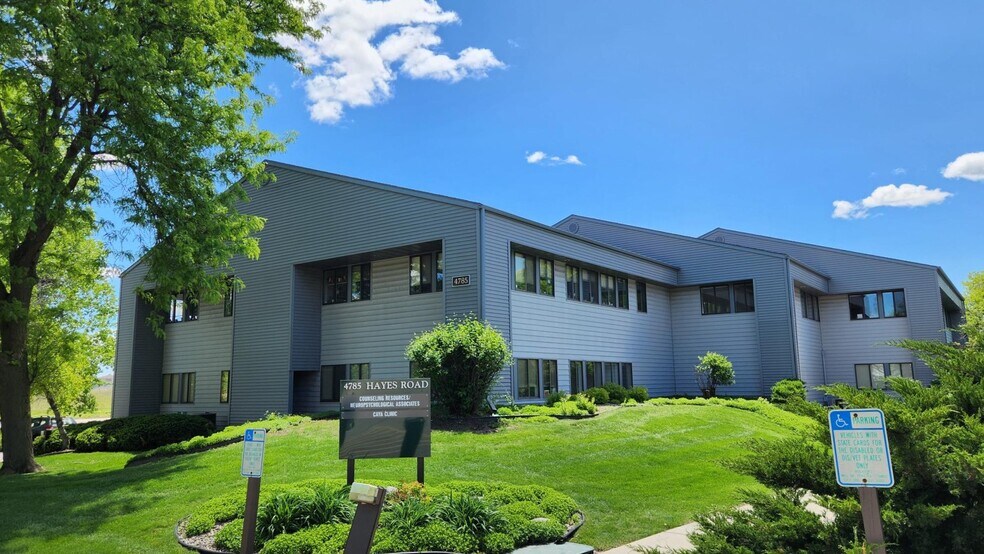 Hayes Road Office Complex portfolio of 2 properties for sale on LoopNet.com - Building Photo - Image 2 of 10