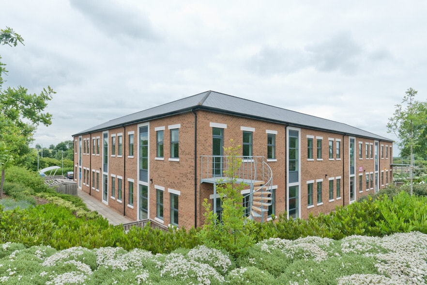 Uppingham Gate, Oakham for lease - Building Photo - Image 3 of 9