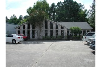 More details for FOUR RENTALS / Six Lot Business Complex – for Sale, Spring, TX