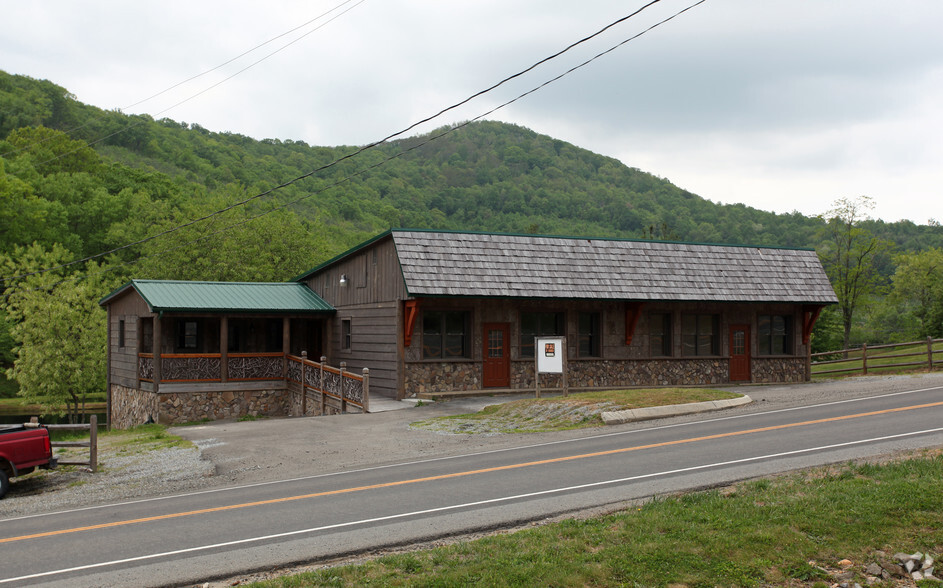 1087 N US 21 Hwy, Sparta, NC for sale - Primary Photo - Image 1 of 1