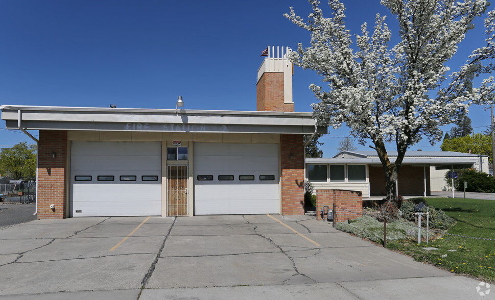 8007 E Trent Ave, Spokane, WA for lease - Building Photo - Image 1 of 3