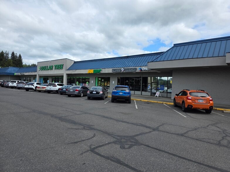 110-300 Kelso Dr, Kelso, WA for lease - Building Photo - Image 2 of 12