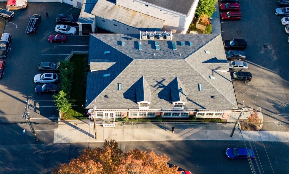 1501 Kings Hwy E, Fairfield, CT for lease - Building Photo - Image 3 of 7