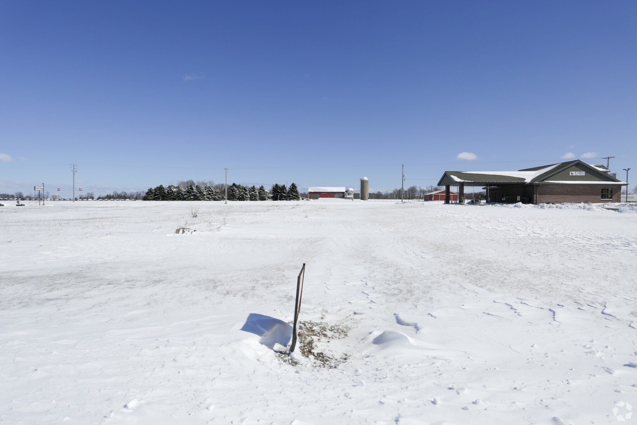 304 E Towne Dr, Random Lake, WI 53075