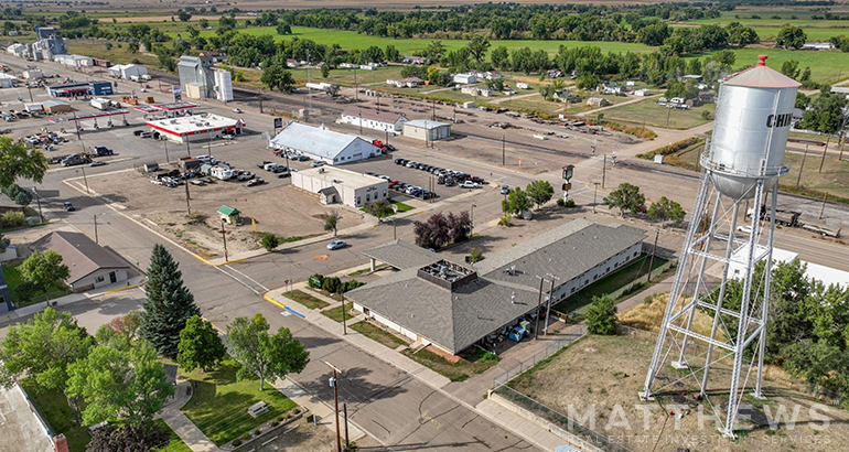 100 Indiana St, Chinook, MT for sale - Building Photo - Image 2 of 3