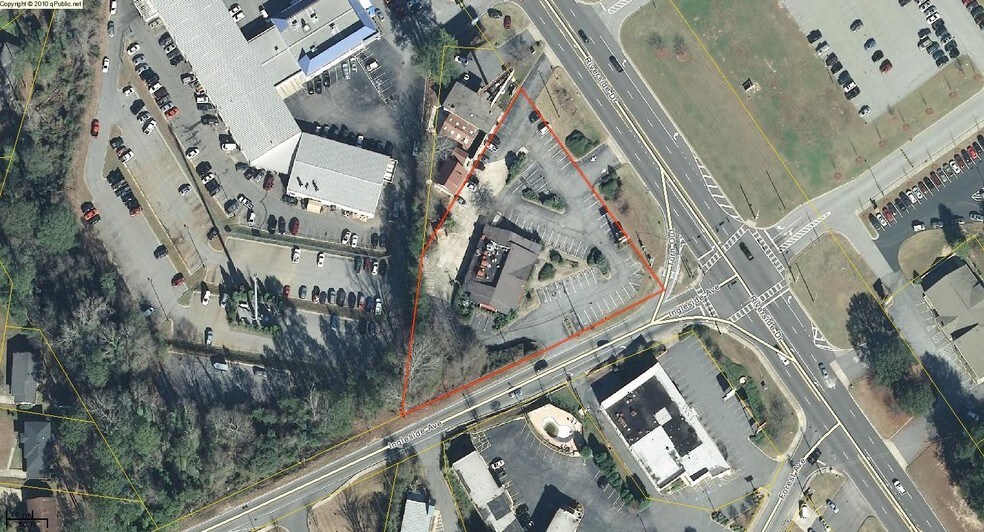 2010 Riverside Dr, Macon, GA 31204