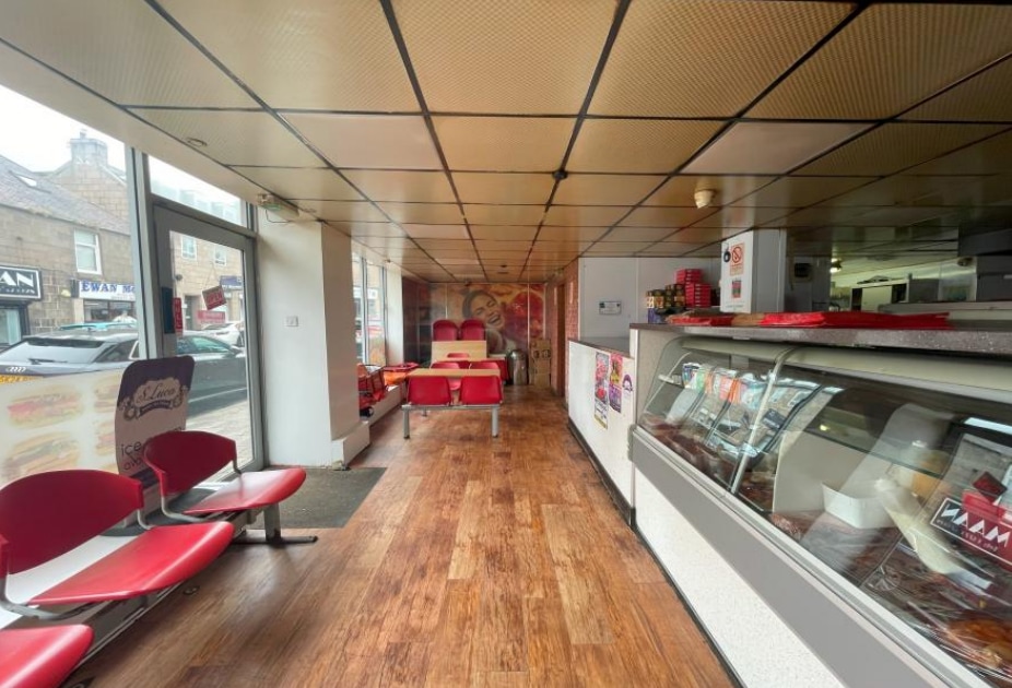 15-17 Queen St, Peterhead, ABD AB42 1TN - Unit 15-17 - - Interior Photo - Image 1 of 2