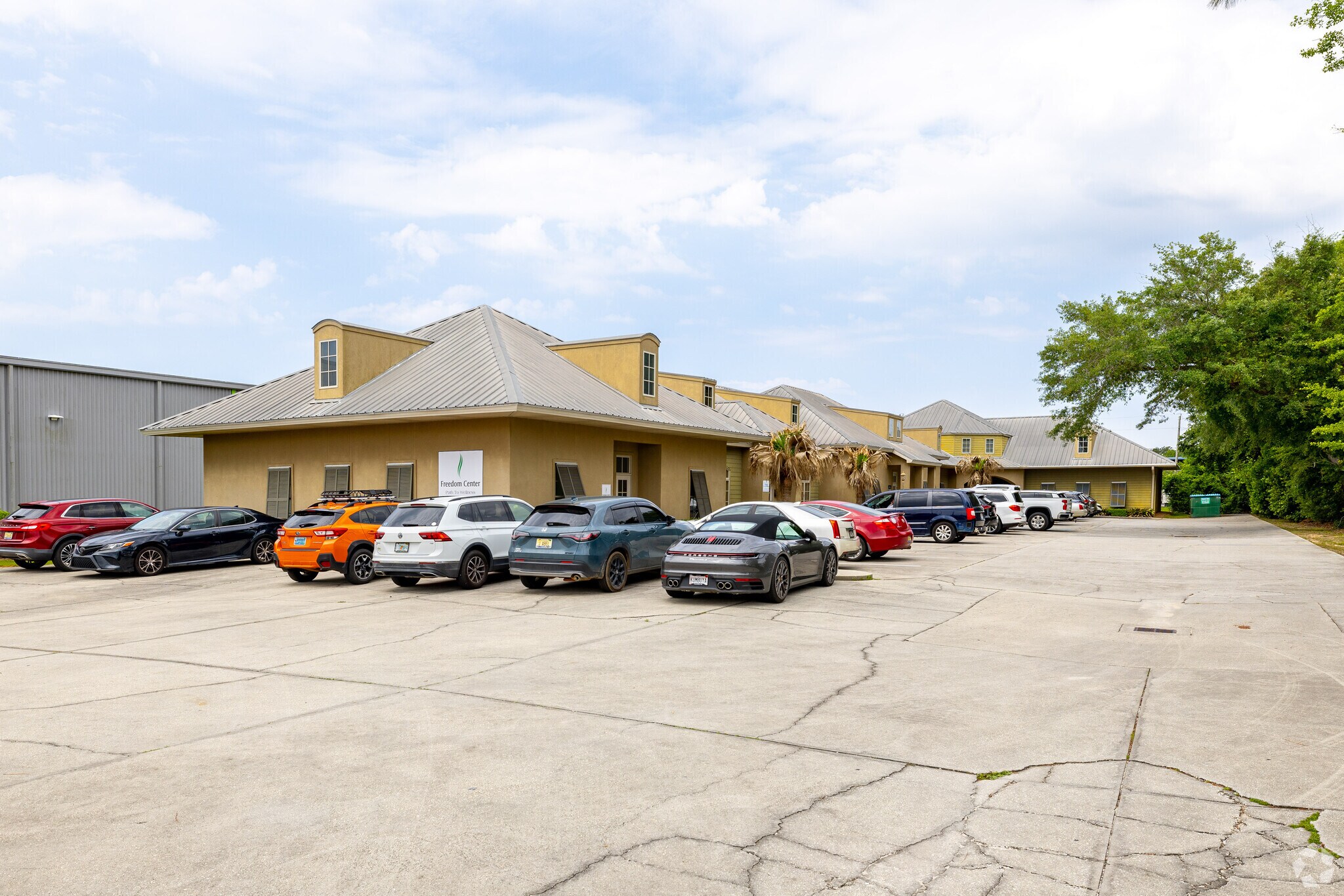 982 Airport Rd, Destin, FL for lease Primary Photo- Image 1 of 3