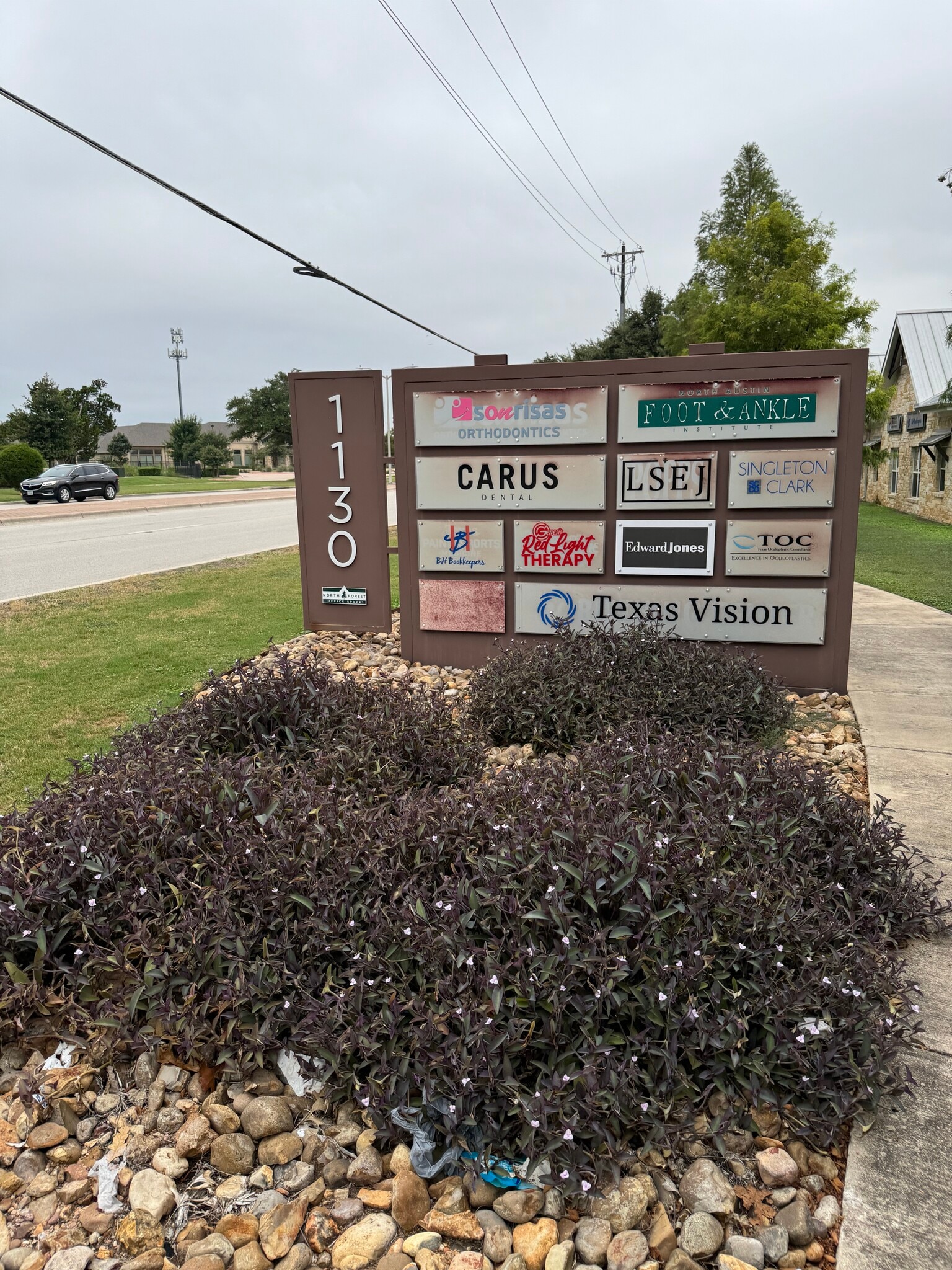 1130 Cottonwood Crk, Cedar Park, TX for lease Interior Photo- Image 1 of 14