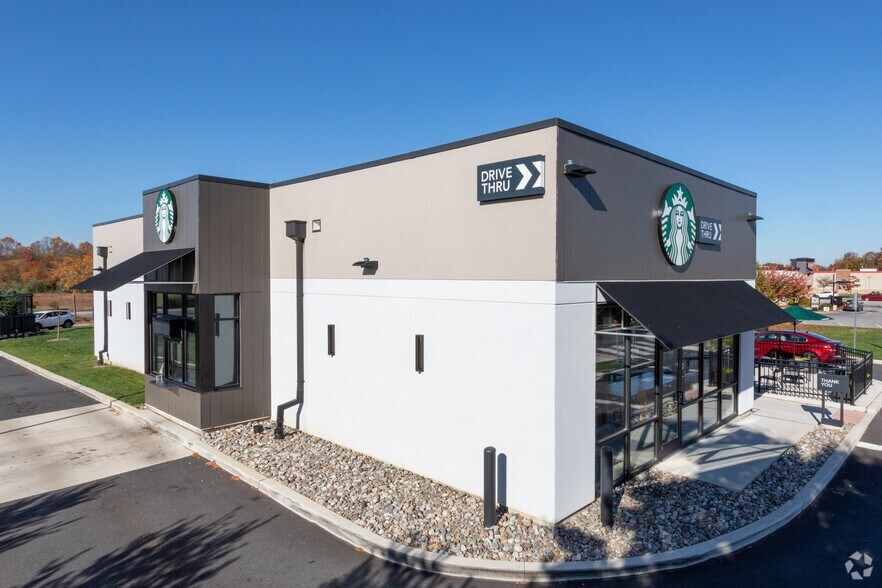 1350 S DuPont Blvd, Smyrna, DE for sale - Primary Photo - Image 1 of 1