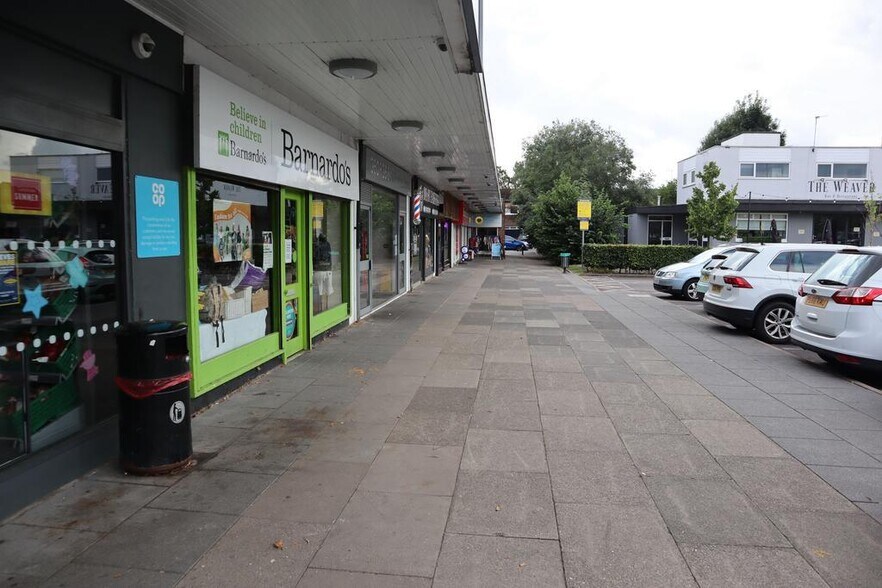 6 Thornton Sq, Macclesfield for lease - Building Photo - Image 3 of 21