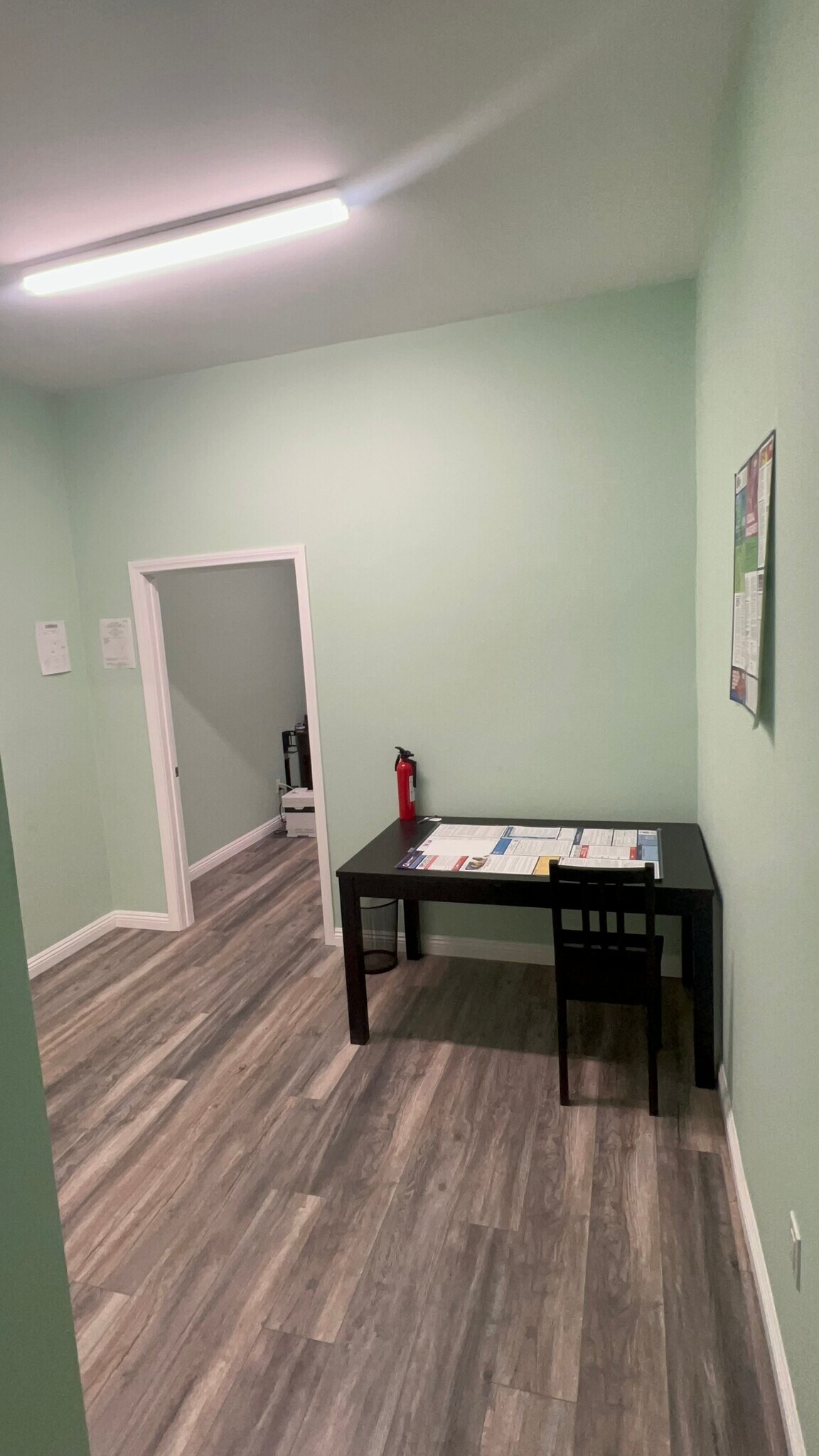 14529 Archwood St, Van Nuys, CA for lease Interior Photo- Image 1 of 19