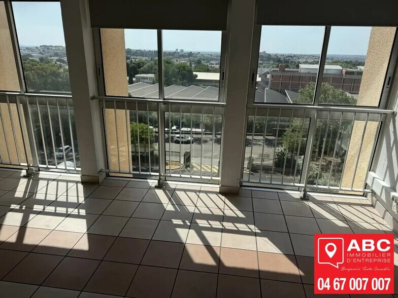 Office in Béziers for lease - Building Photo - Image 2 of 6