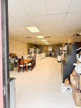 315 Woodvale Road West NW, Edmonton, AB for lease Building Photo- Image 2 of 3