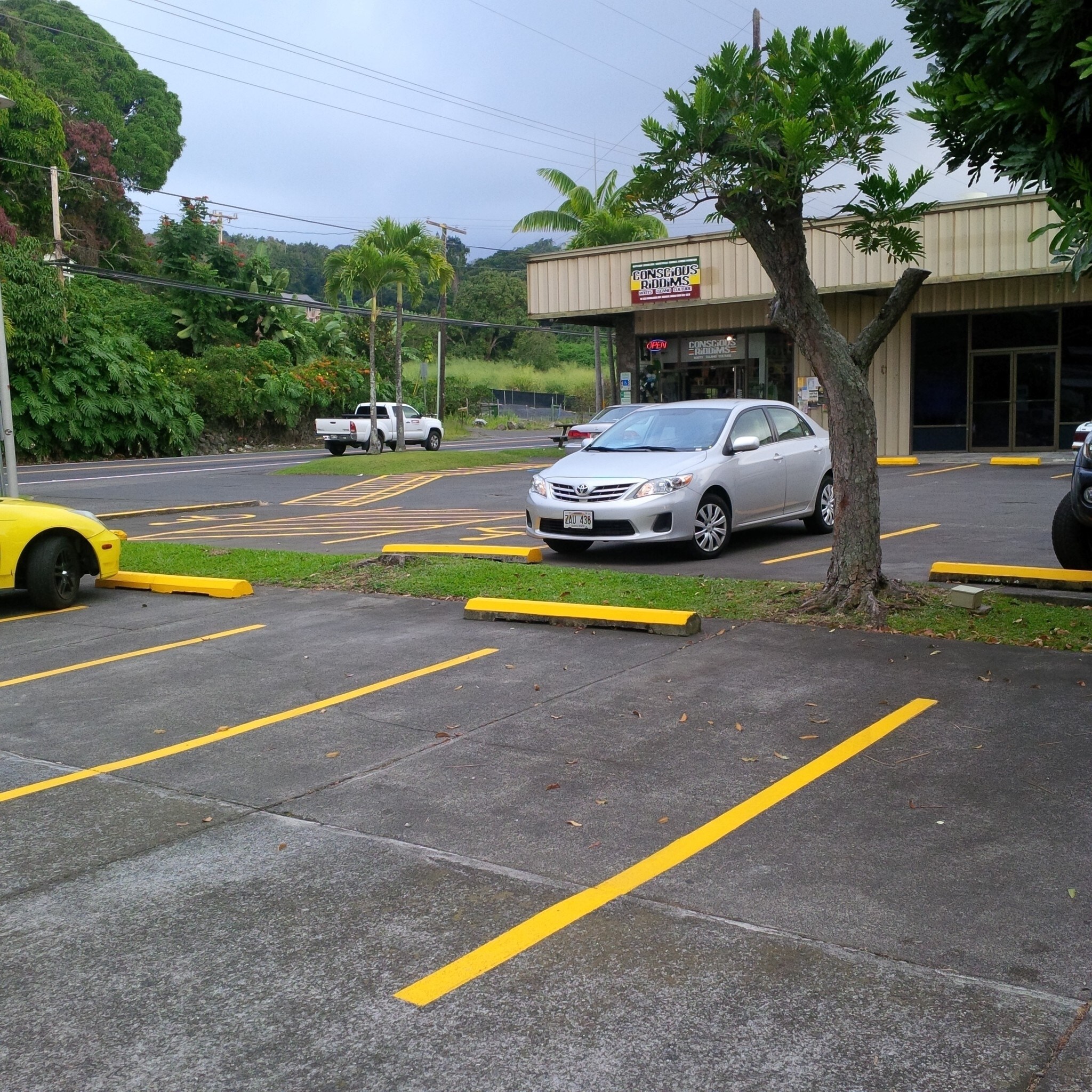 797430 Mamalahoa Hwy, Kealakekua, HI 96750 Kainaliu Center