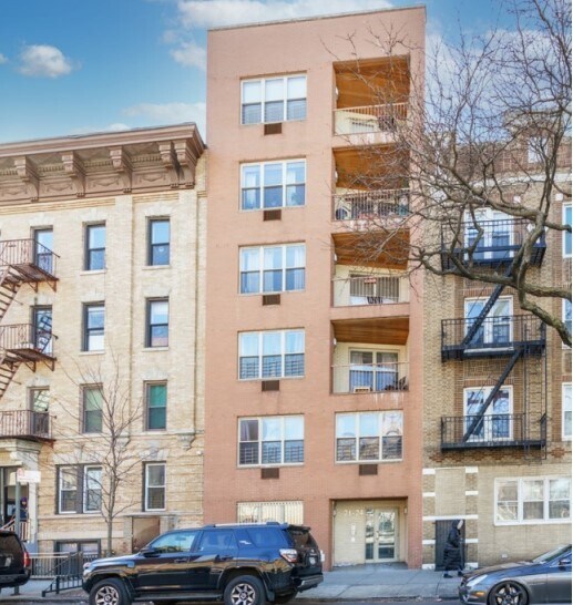21-24 Newtown Ave, Astoria, NY for sale Building Photo- Image 1 of 1