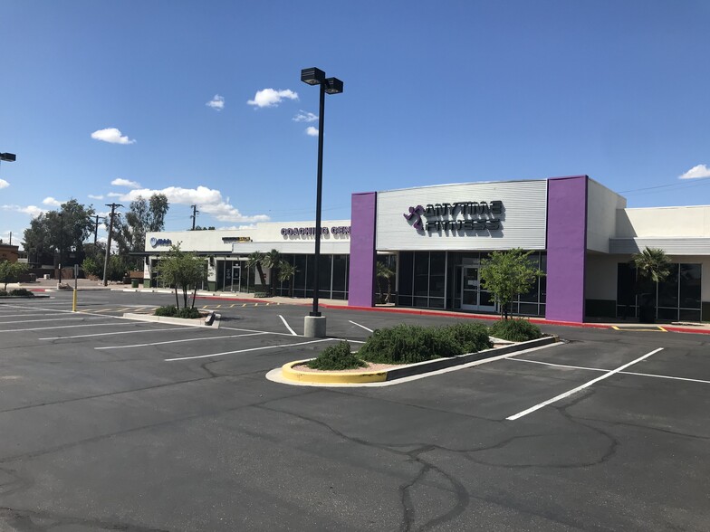 2240 N Scottsdale Rd, Tempe, AZ for lease - Primary Photo - Image 1 of 17