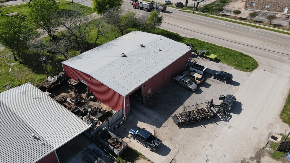 624 W Kennedale Pky, Kennedale, TX for sale - Building Photo - Image 3 of 10