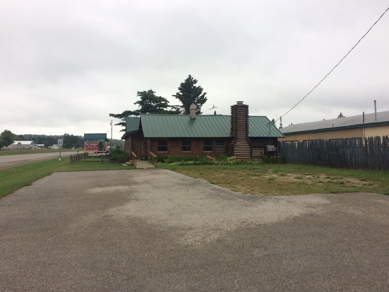 2030 US Highway 131 S, Boyne Falls, MI for sale - Building Photo - Image 1 of 1