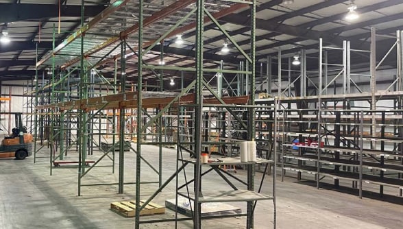 333 Industrial Dr, Petersburg, VA for lease - Building Photo - Image 2 of 5