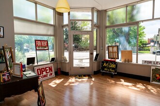 184-194 S Pennsylvania St, Denver, CO for lease Interior Photo- Image 1 of 9